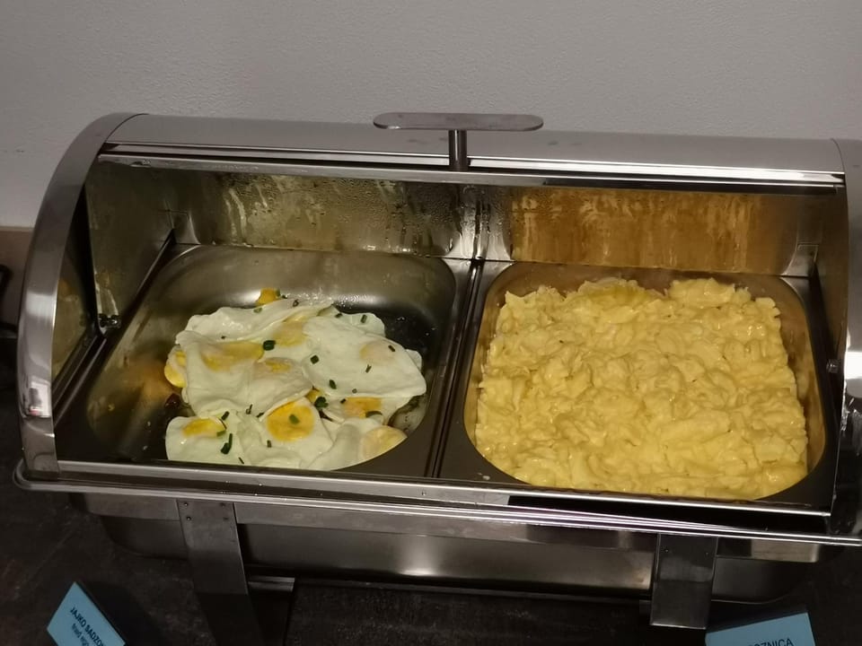 Food and drinks, Food, Buffet breakfast