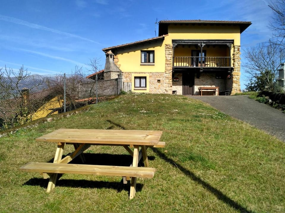 Property building, Garden
