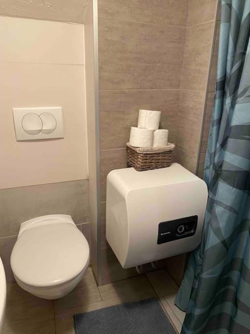 Cozy studio apartment in the heart of old town Rab Apartment in Lika-Senj County