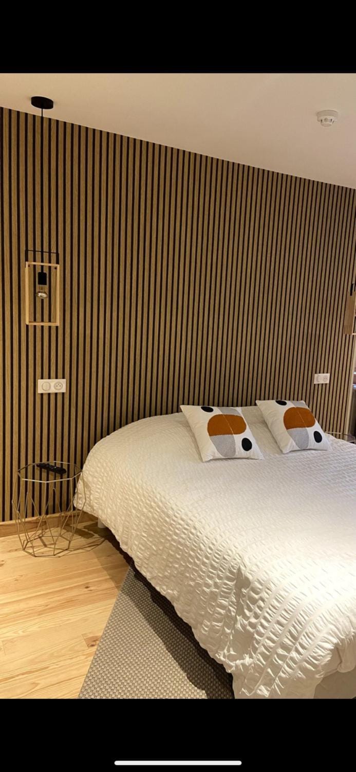 Hôtel Restaurant La Renaissance Hotel in Auvergne-Rhône-Alpes