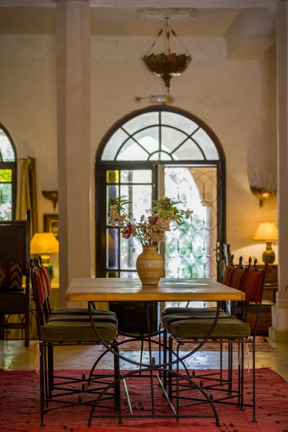 Restaurant/places to eat, Meals