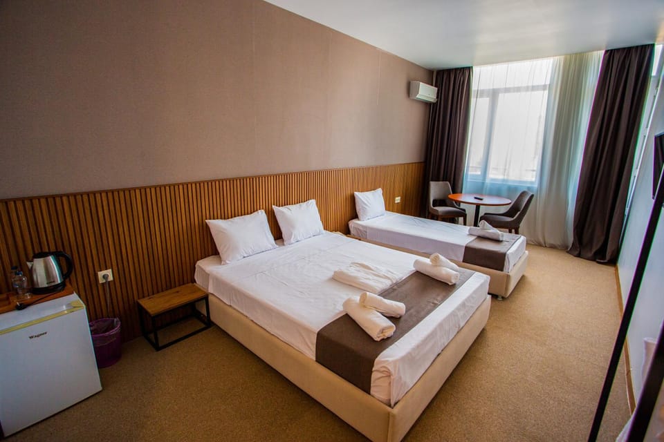 Bed, Coffee/tea facilities, Photo of the whole room, Bedroom, towels
