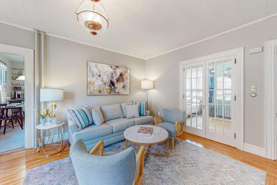 Cumberland Casa - A Apartment in South Portland