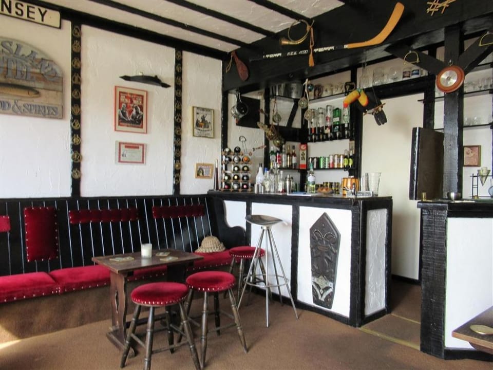 Lounge or bar
