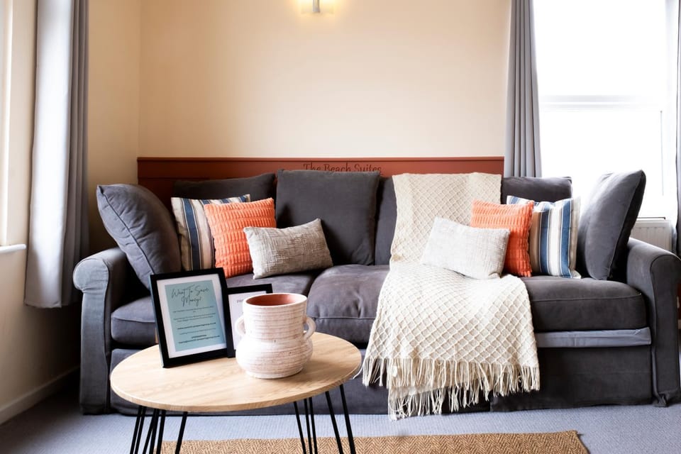 Living room, Sea view