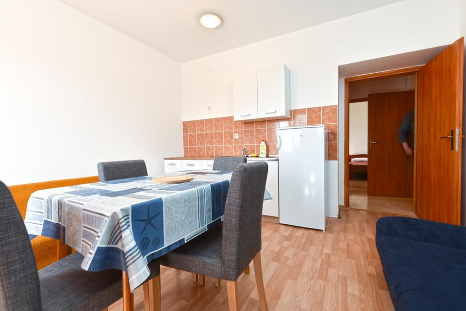 Apartments Goran 2250 Apartment in Fažana