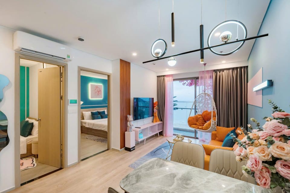 TV and multimedia, Living room, Photo of the whole room, Bedroom