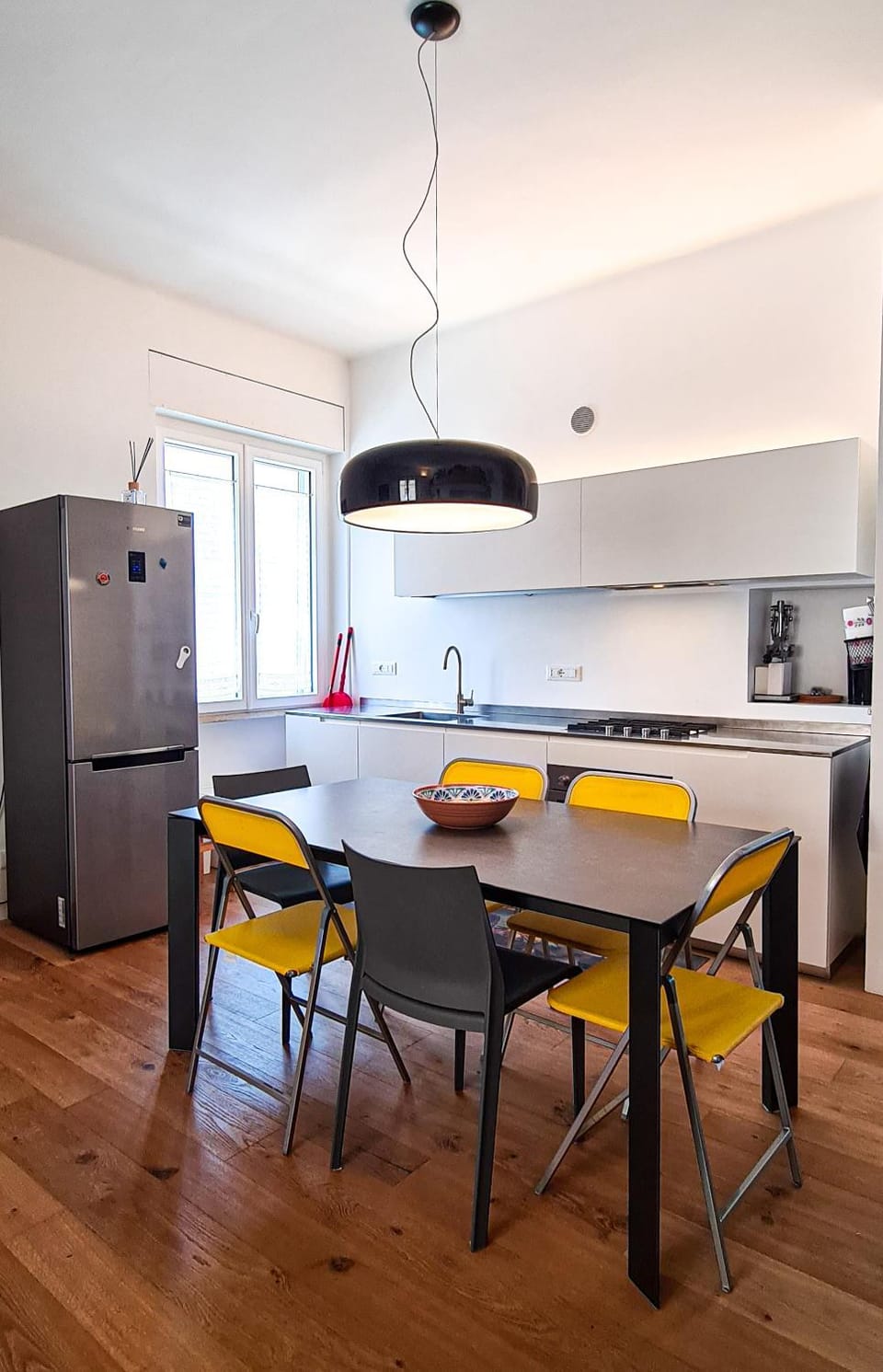 Kitchen or kitchenette, Dining area, pet friendly, stove