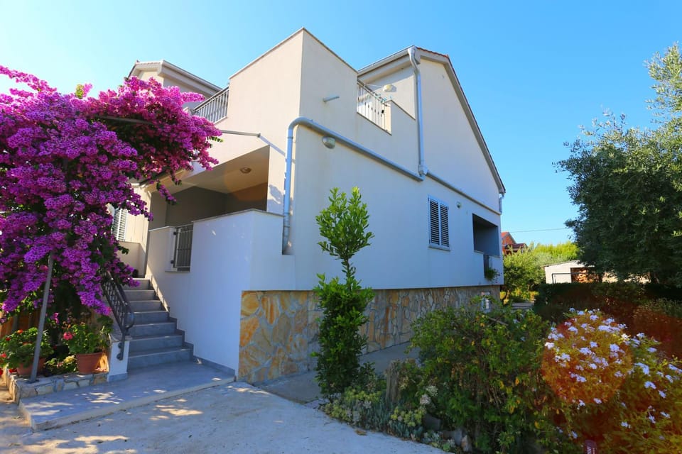 Apartman DGM Apartment in Zadar County