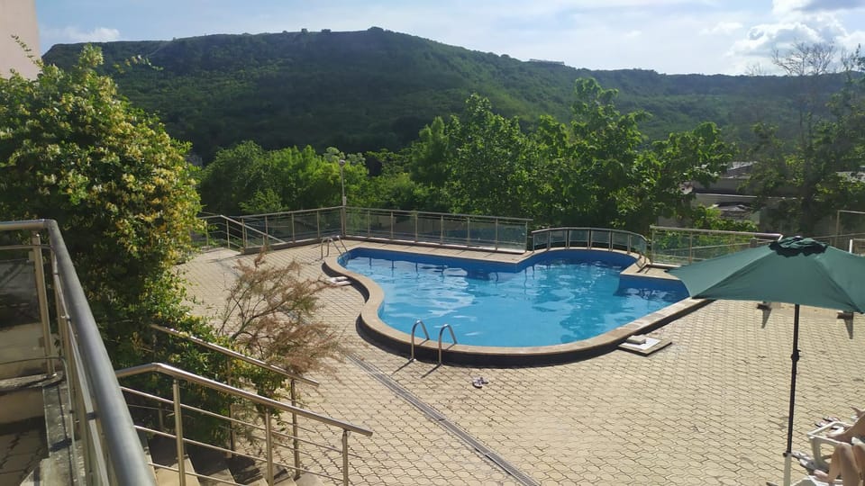 Day, Natural landscape, Swimming pool, Swimming pool