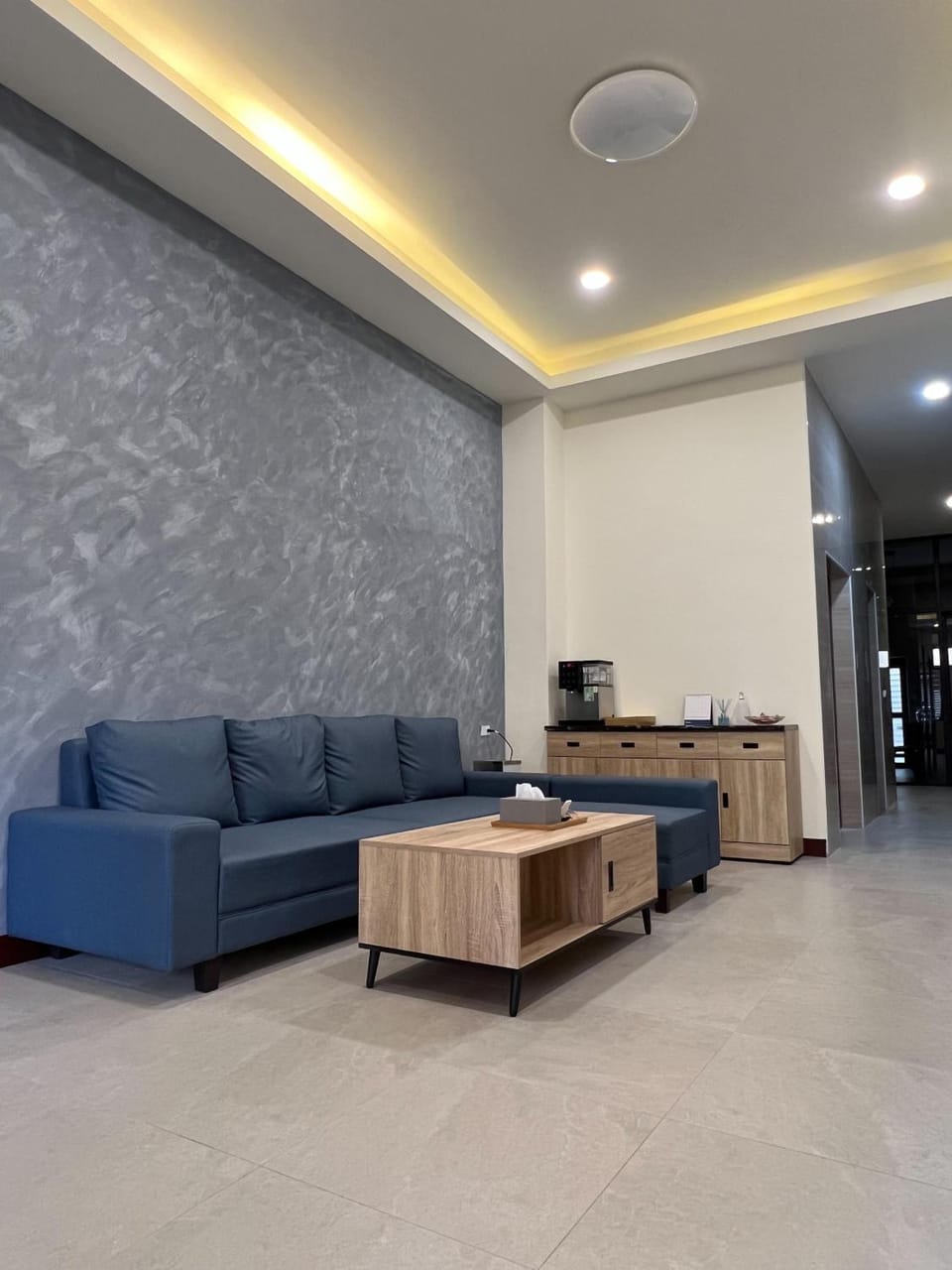 Communal lounge/ TV room, Living room