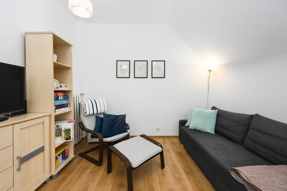 TV and multimedia, Seating area