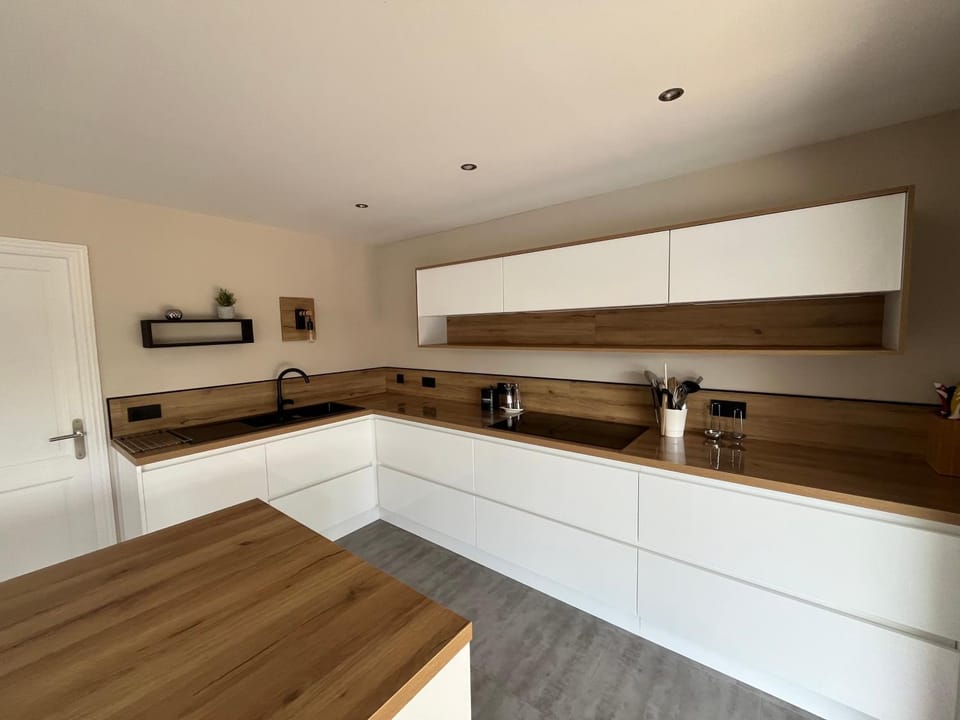 Kitchen or kitchenette, stove