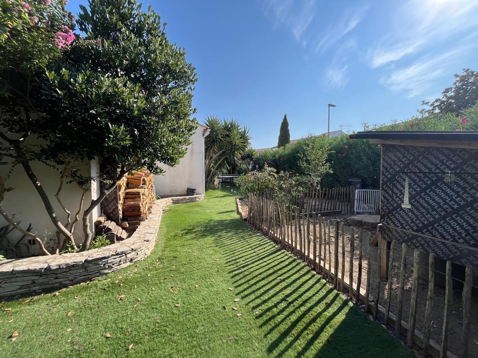 Garden, Garden view