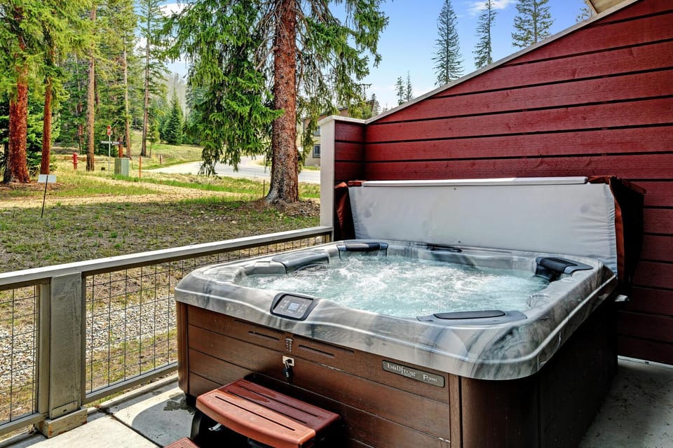 Hot Tub