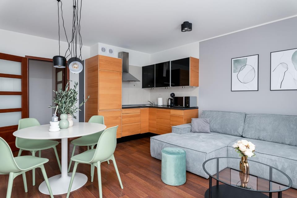 Coffee/tea facilities, Kitchen or kitchenette, minibar, kitchen