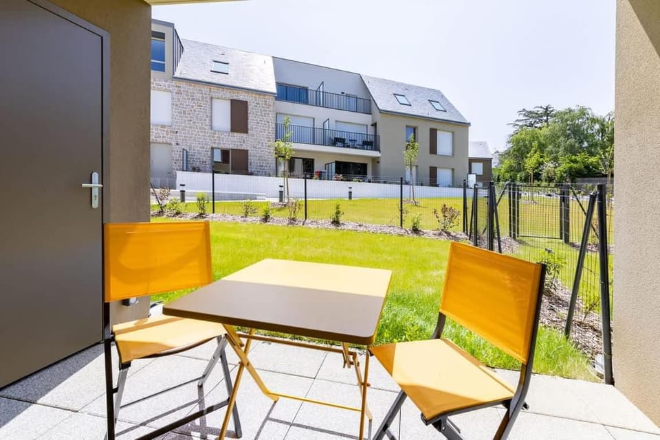 Patio, Garden, Balcony/Terrace