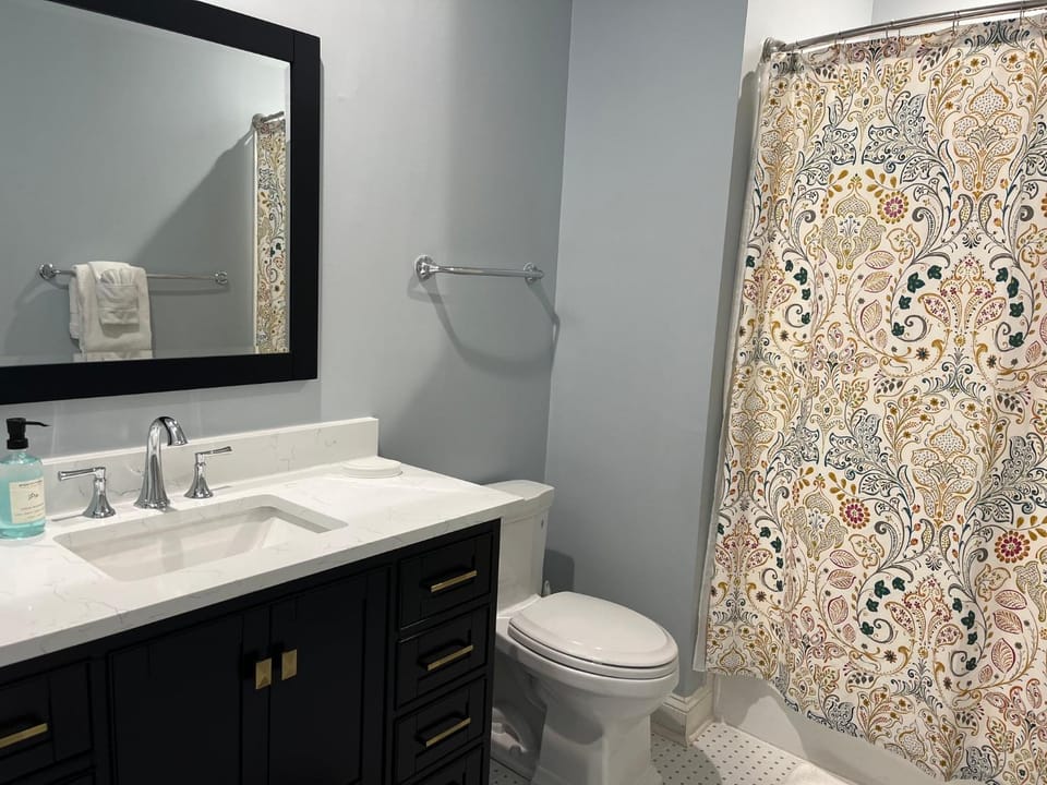 3020 Seabrook Village Drive House in Seabrook Island