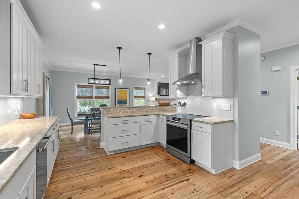 3020 Seabrook Village Drive House in Seabrook Island