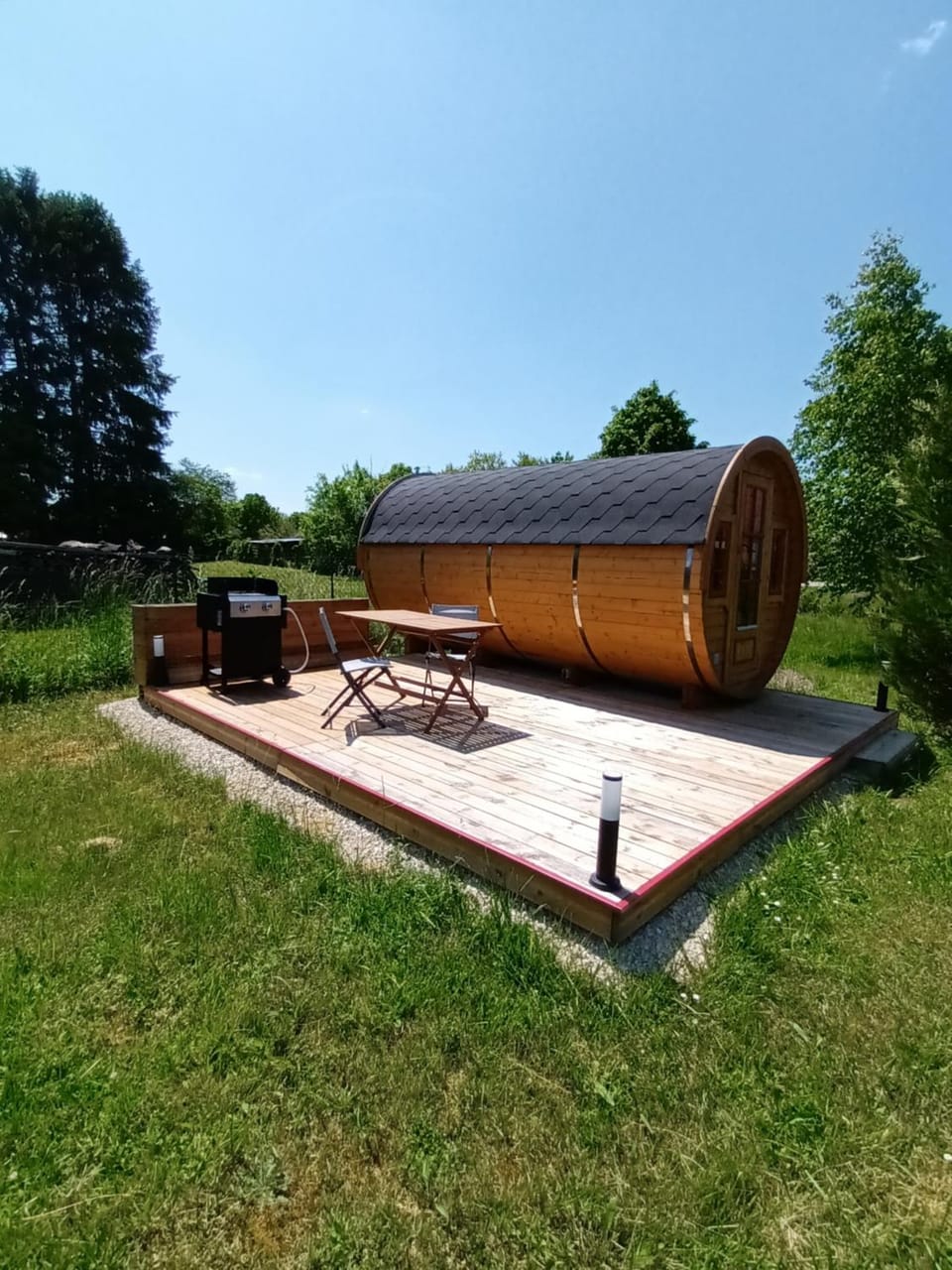 Les Cabanes d'Hérande - Le Millésime Campground/ 
RV Resort in Grand Est