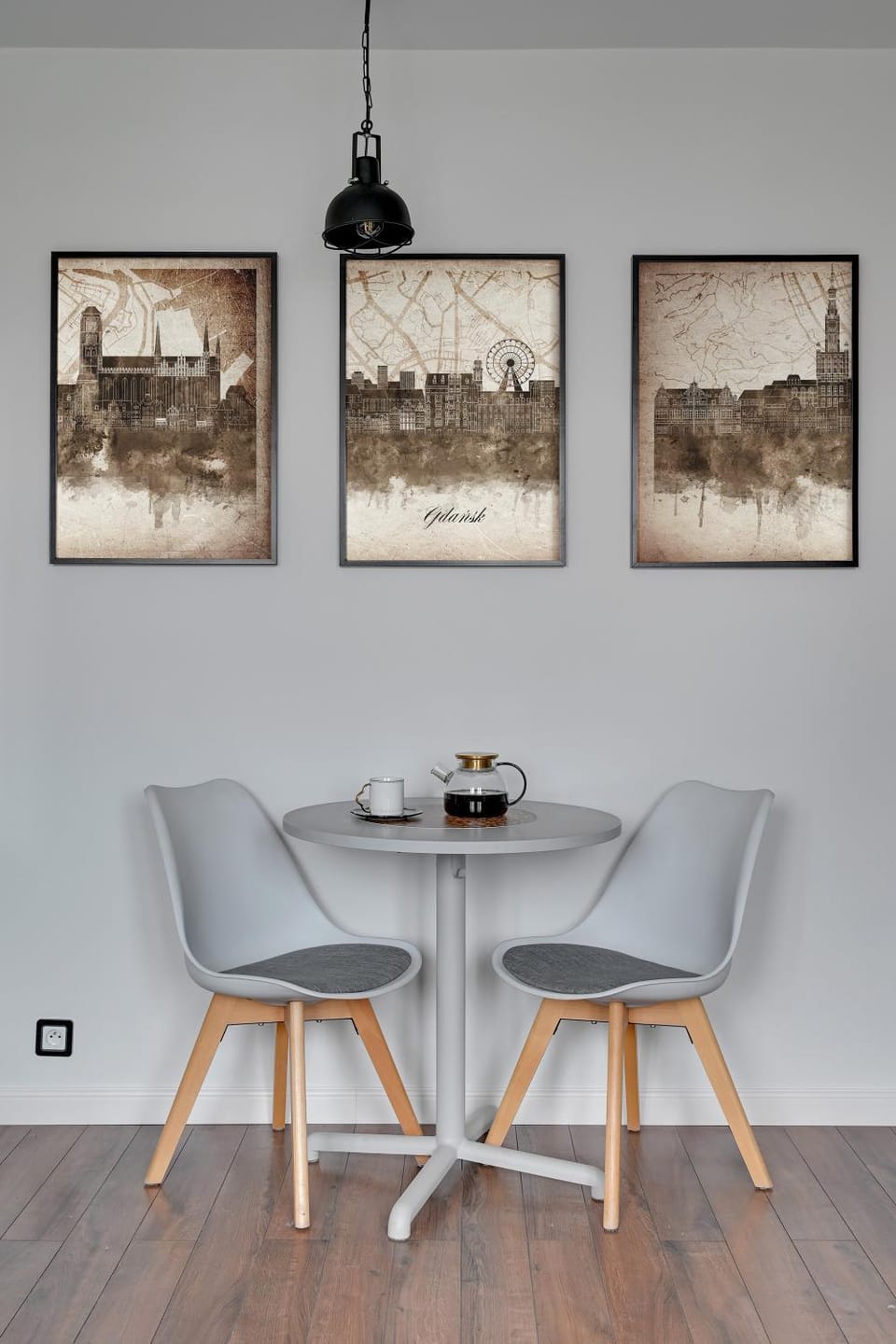 Living room, Decorative detail, Seating area, Dining area