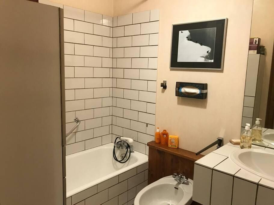Bathroom, Bath