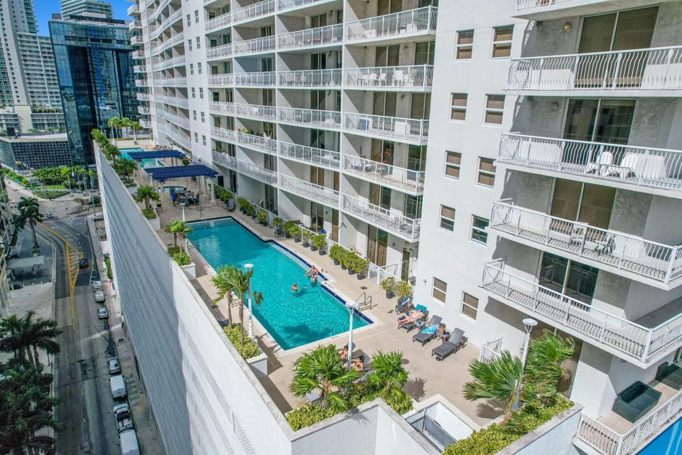 Zeus' Sanctuary Ocean View In Brickell Miami House in Brickell