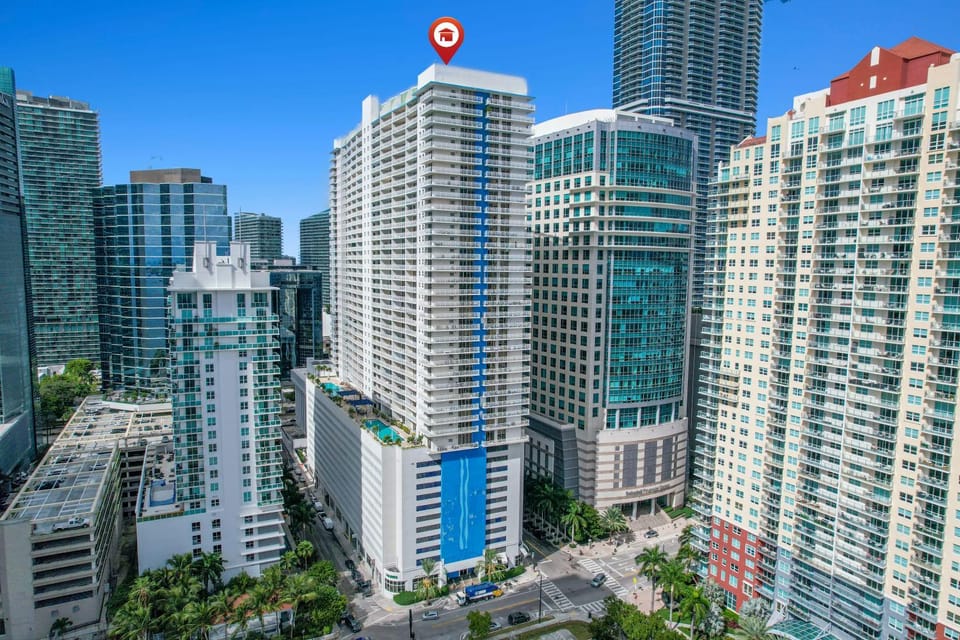 Zeus' Sanctuary Ocean View In Brickell Miami House in Brickell