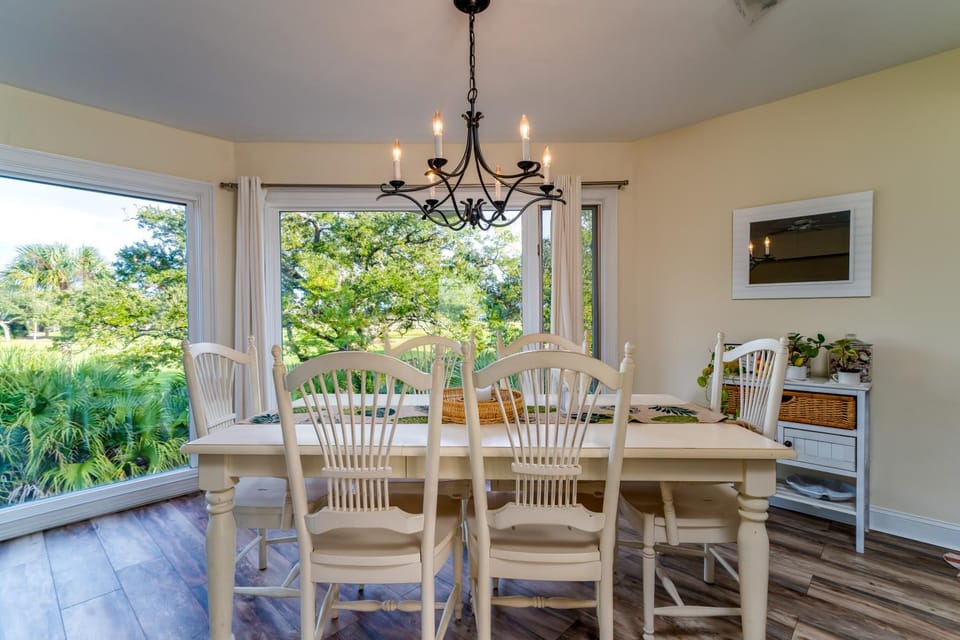 741 Spinnaker Beach House Villa in Seabrook Island