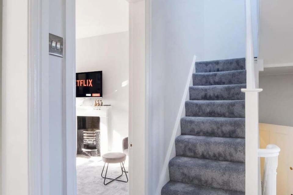 Station view apartment Apartment in York