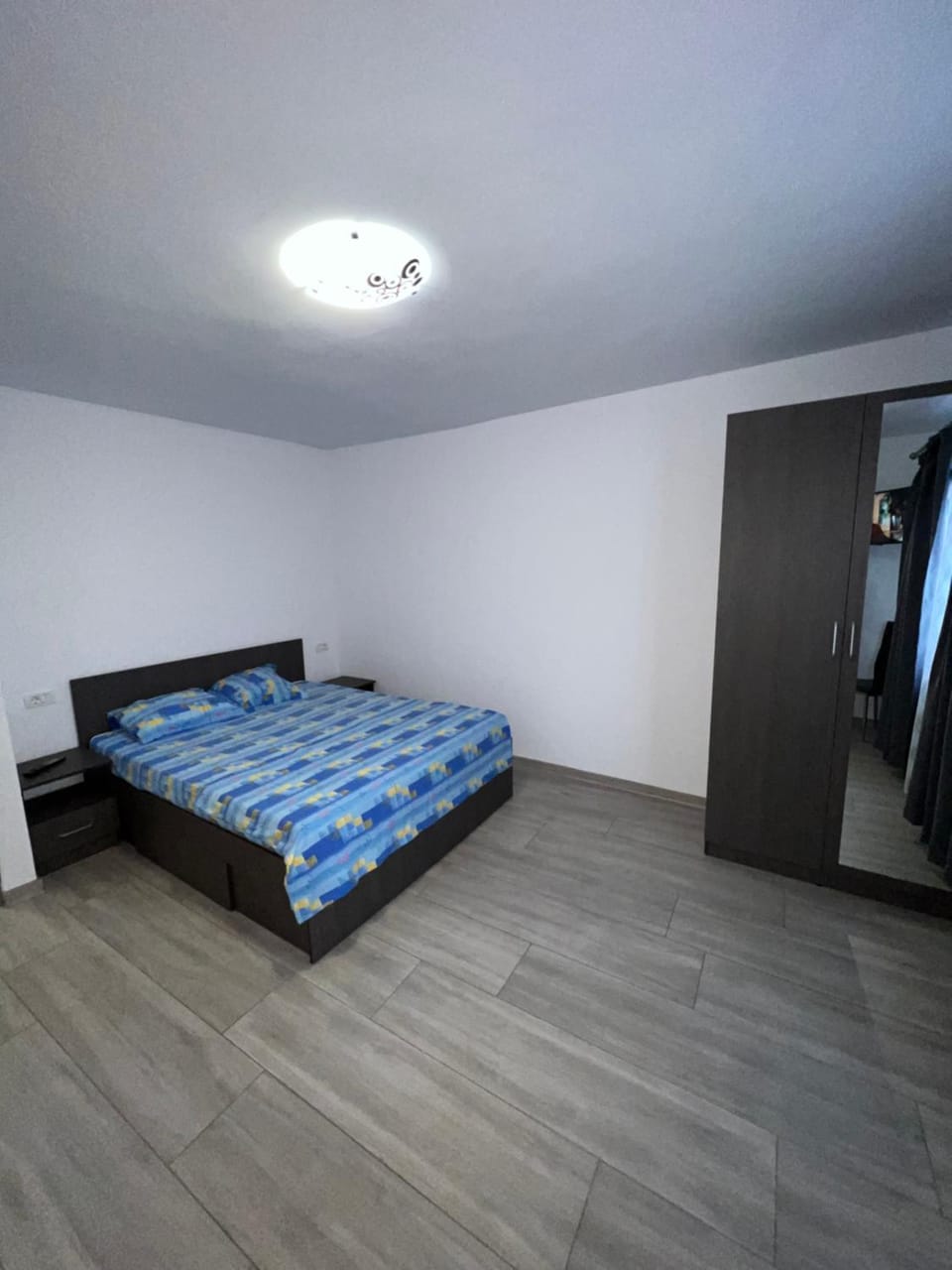 TV and multimedia, Photo of the whole room