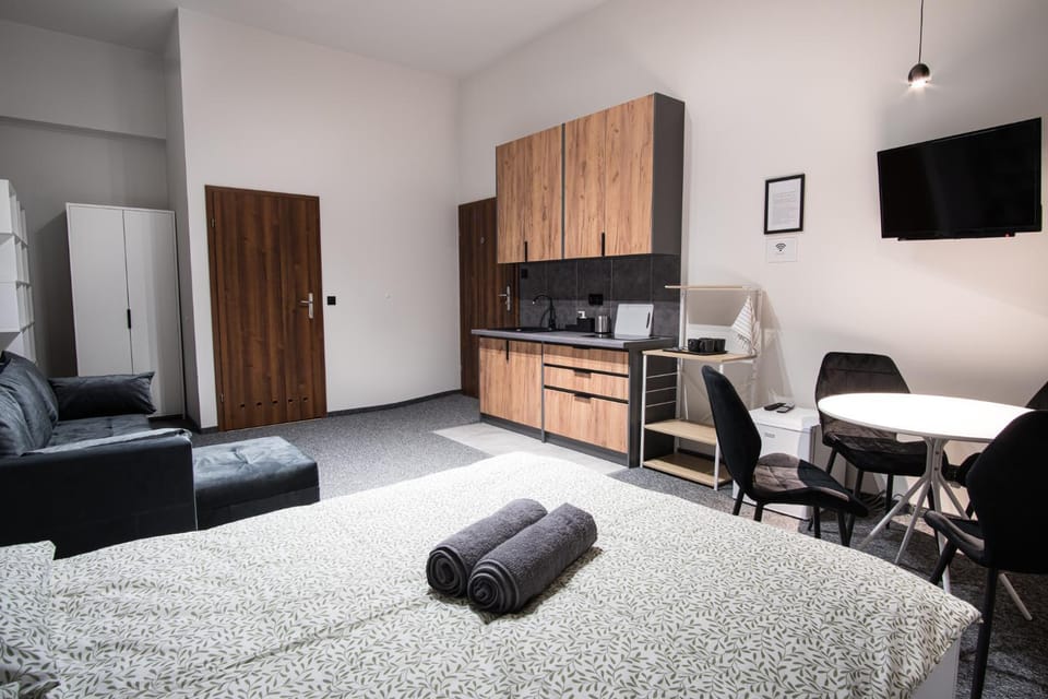 Kitchen or kitchenette, Photo of the whole room, Bedroom
