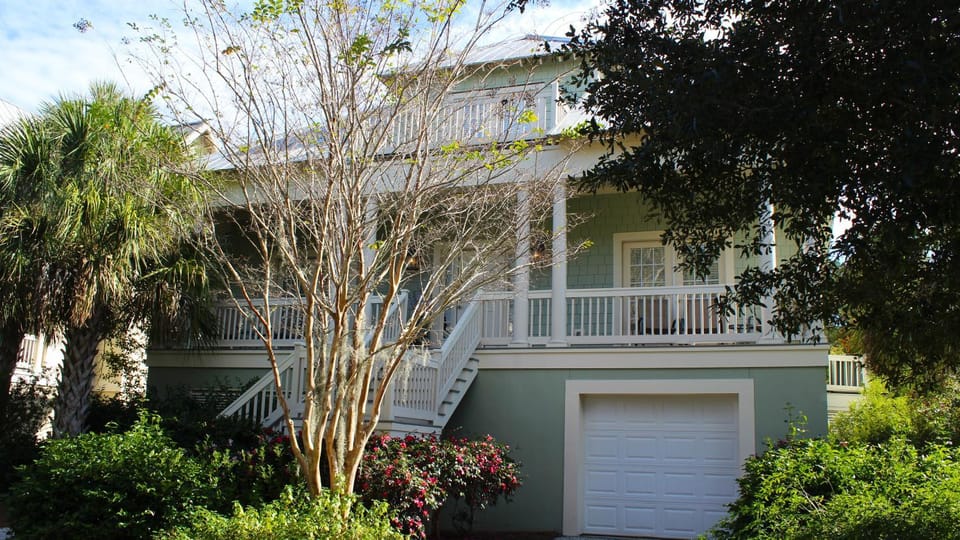 3005 Seabrook Village Drive House in Seabrook Island