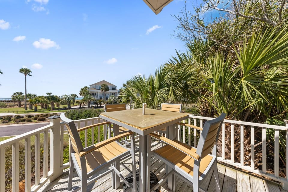 703 Spinnaker Beach House Villa in Seabrook Island