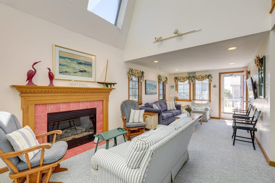 Inviting Rockport Rental w/ Deck: Walk to Beach! House in Rockport