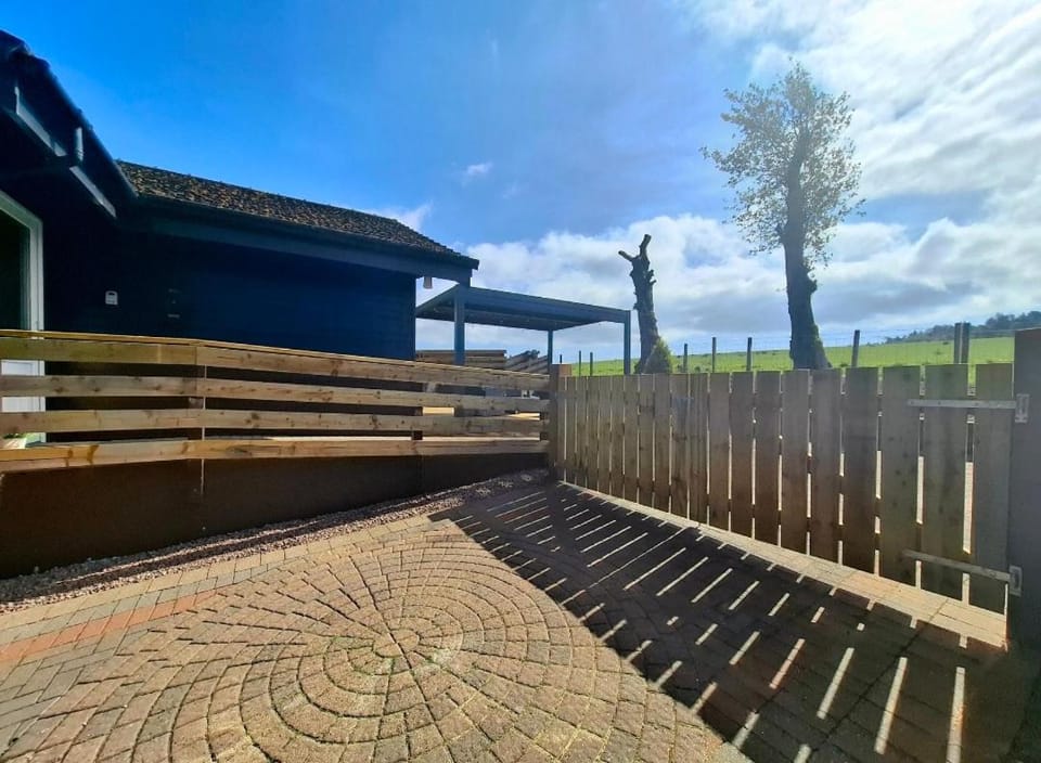 Cairnyard Lodges - Woodside House in Scotland