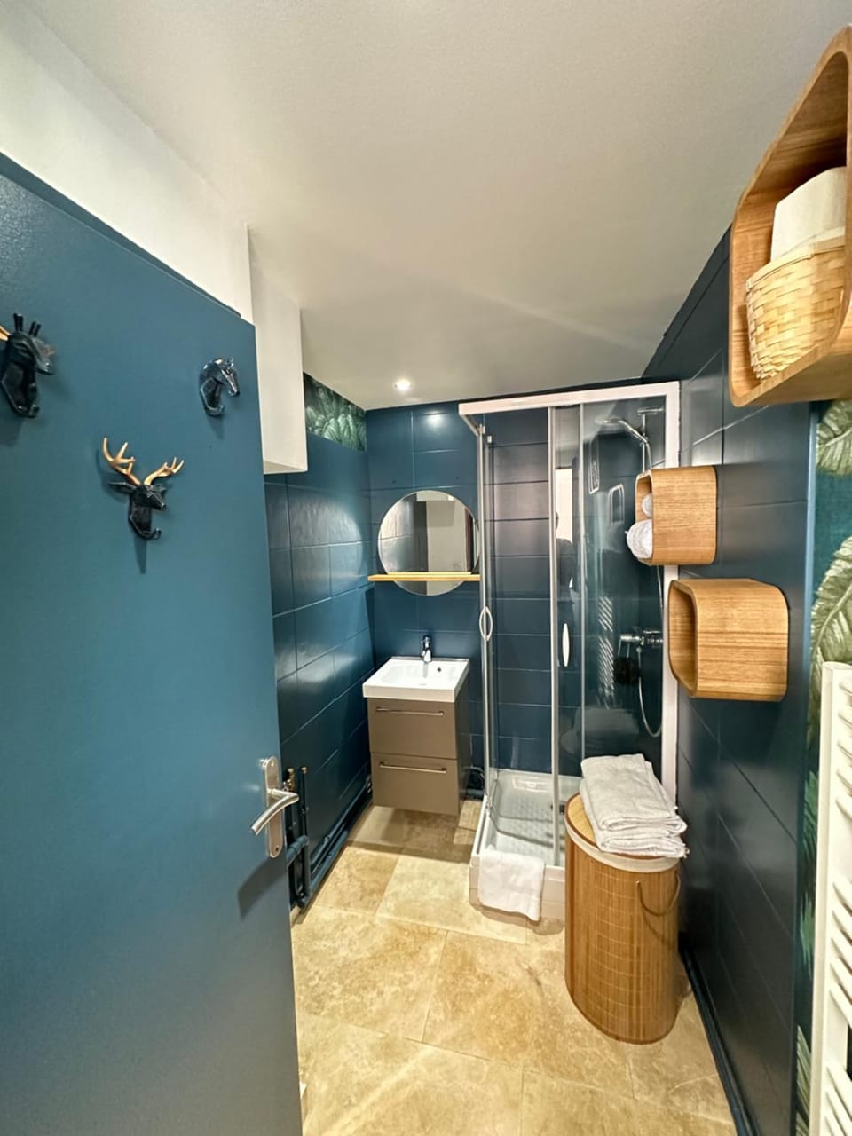 Shower, Bathroom