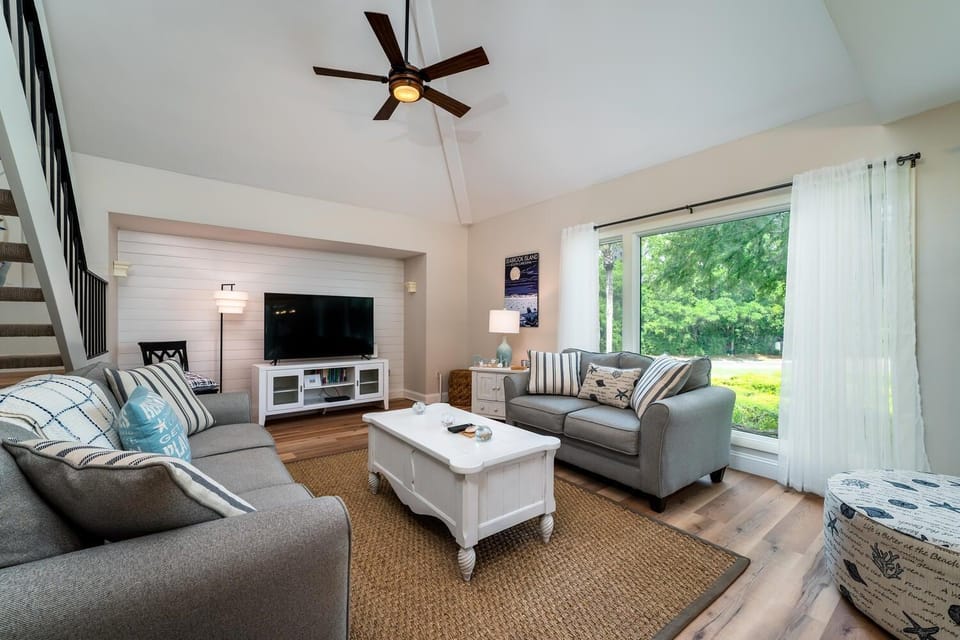739 Spinnaker Beach House Villa in Seabrook Island