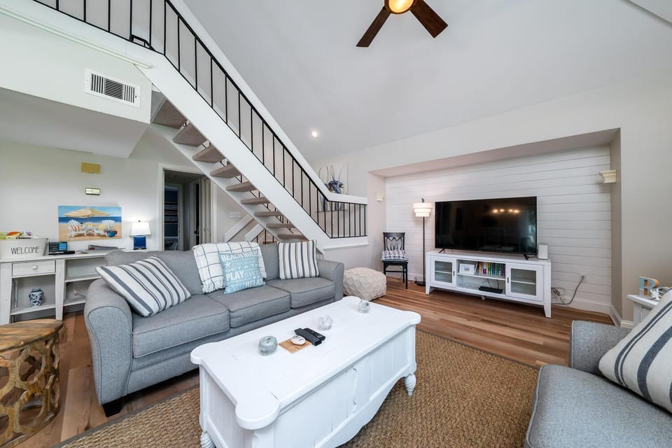 739 Spinnaker Beach House Villa in Seabrook Island