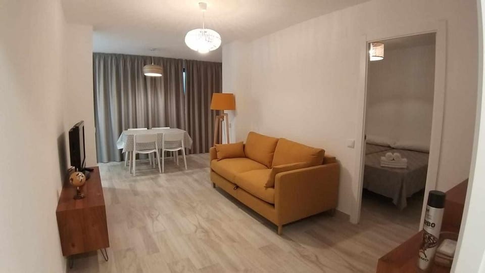 Playa de Levante Jazmines Ac Apartment in Benidorm