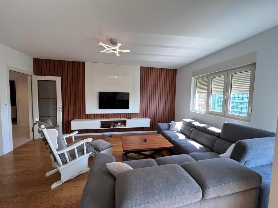TV and multimedia, Living room