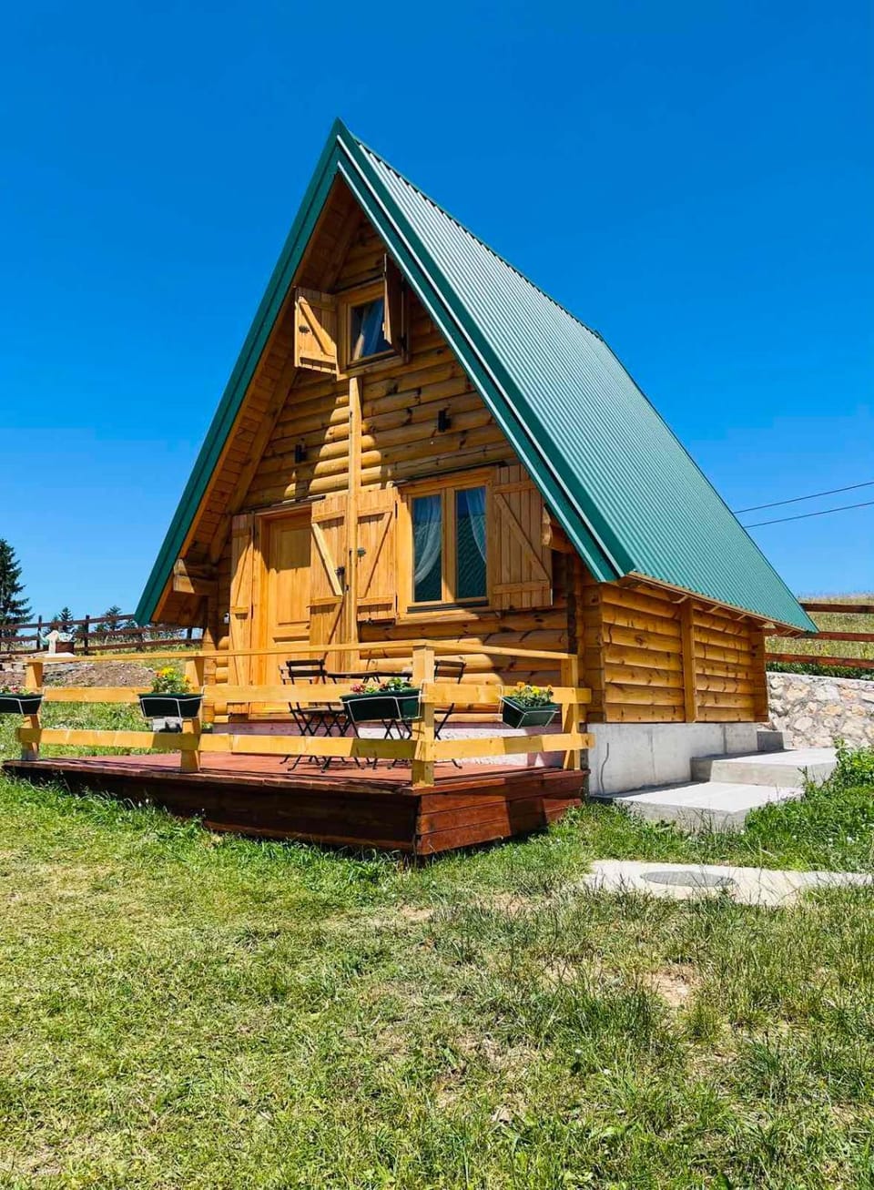 DURMITOR APARTMAN Pitomine Apartment in Montenegro