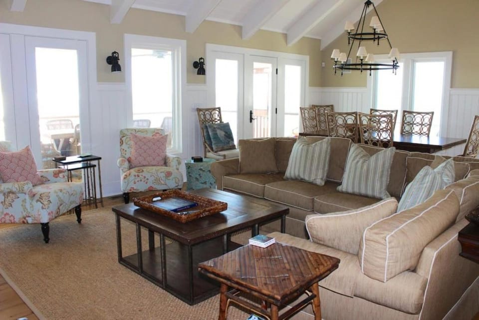 3752 Seabrook Island Road House in Seabrook Island