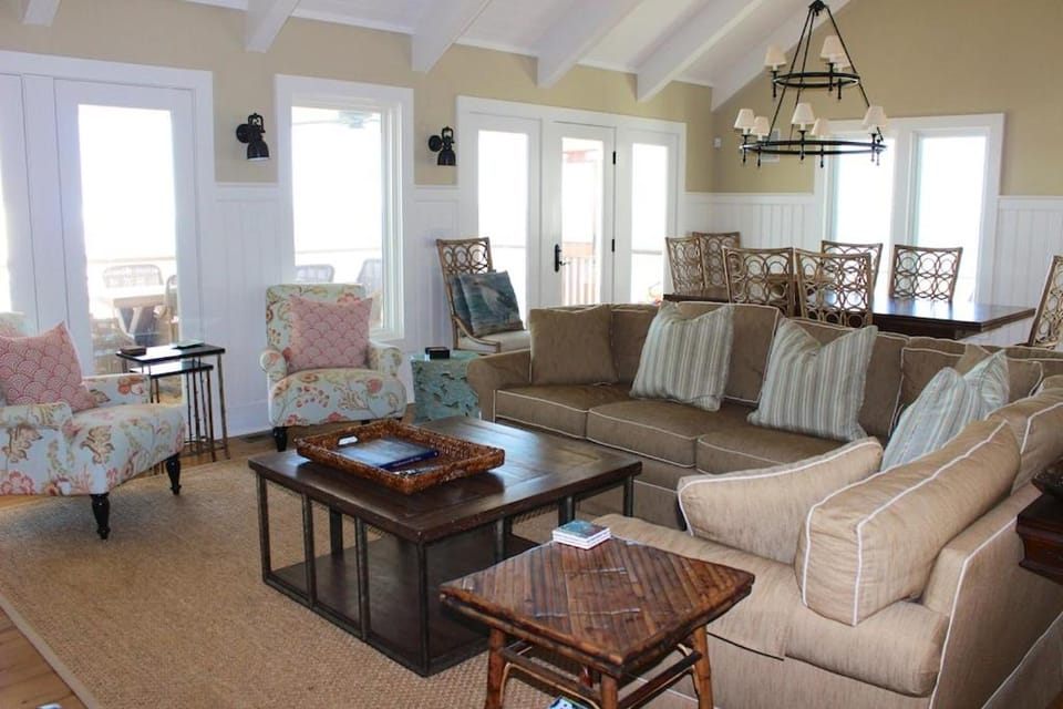 3752 Seabrook Island Road House in Seabrook Island