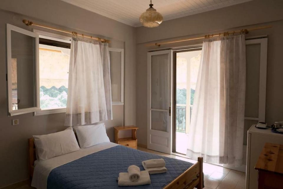CHRISTINAS STUDIOS NIKIANA Bed and Breakfast in Lefkada, Lefkada Municipality, Greece