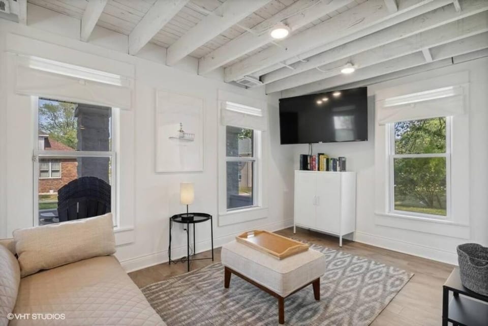 Lg-Group Oasis Near Beach w/Firepit; Pets OK Apartment in Michigan City