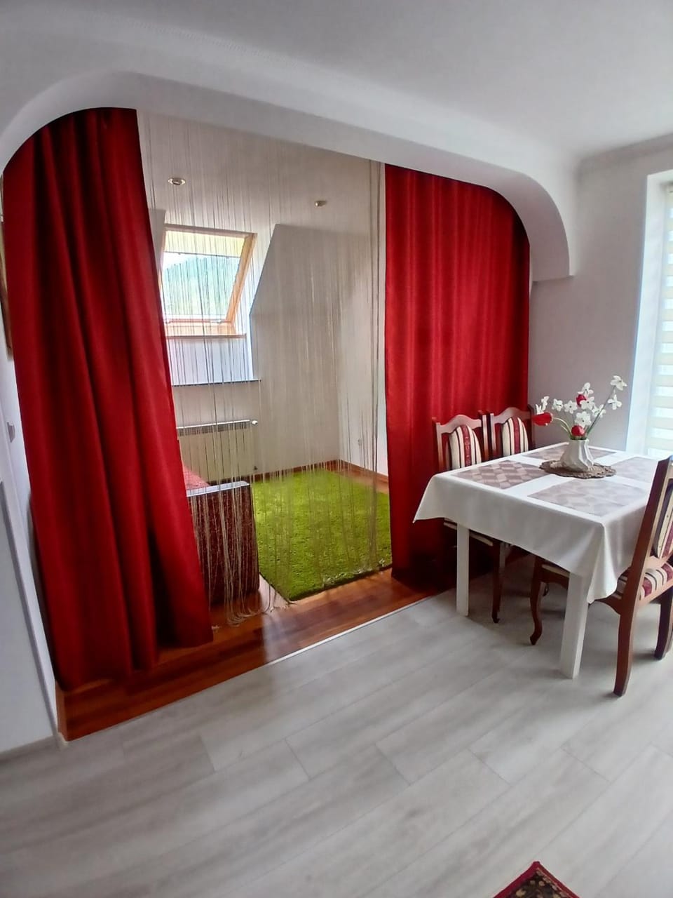 Photo of the whole room, Seating area, Dining area