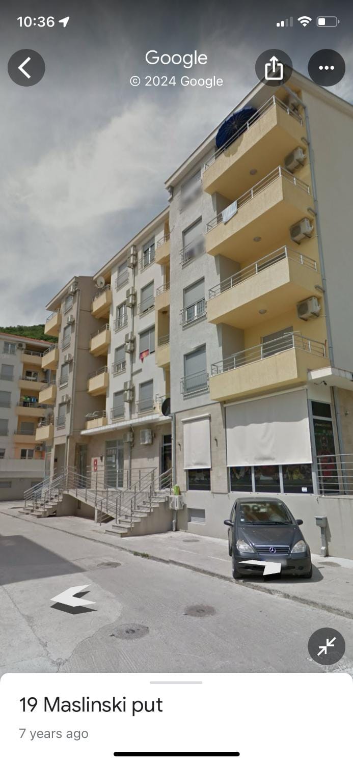 Neighbourhood, Street view, Location, Parking