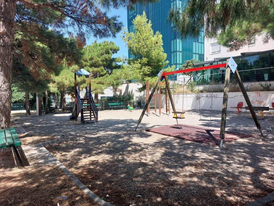 Neighbourhood, Children play ground