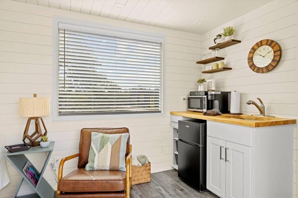 New The Sunset Luxury Container Home House in Fredericksburg